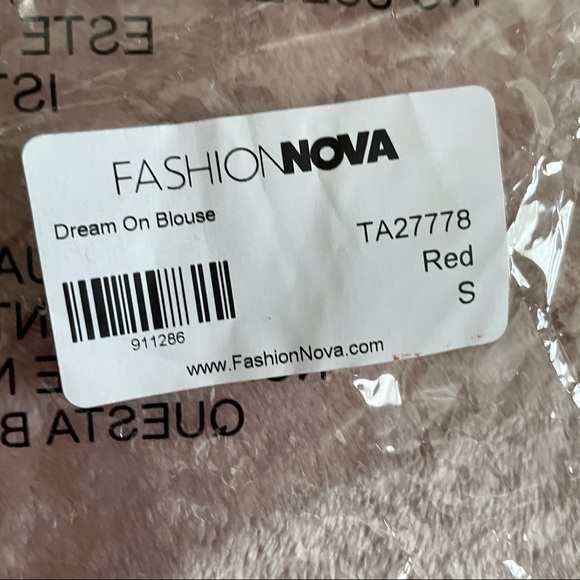 NWT “Dream On” off shoulder halter blouse small - Picture 3 of 6